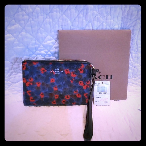Coach Handbags - Coach Wristlet Meadow Cluster